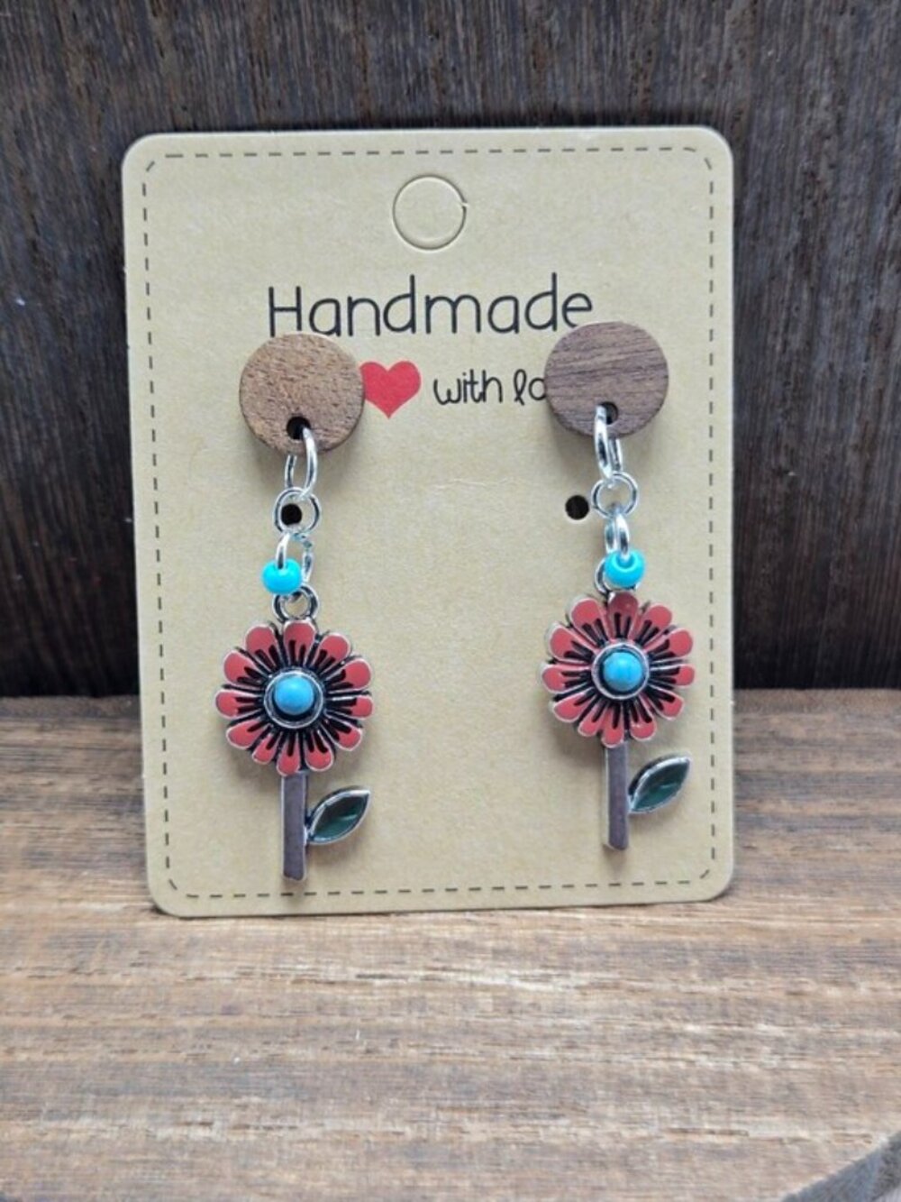 NWT Red Daisy Earrings Pierced Metal Charm Glass Beads Dangle Drop Light Weight